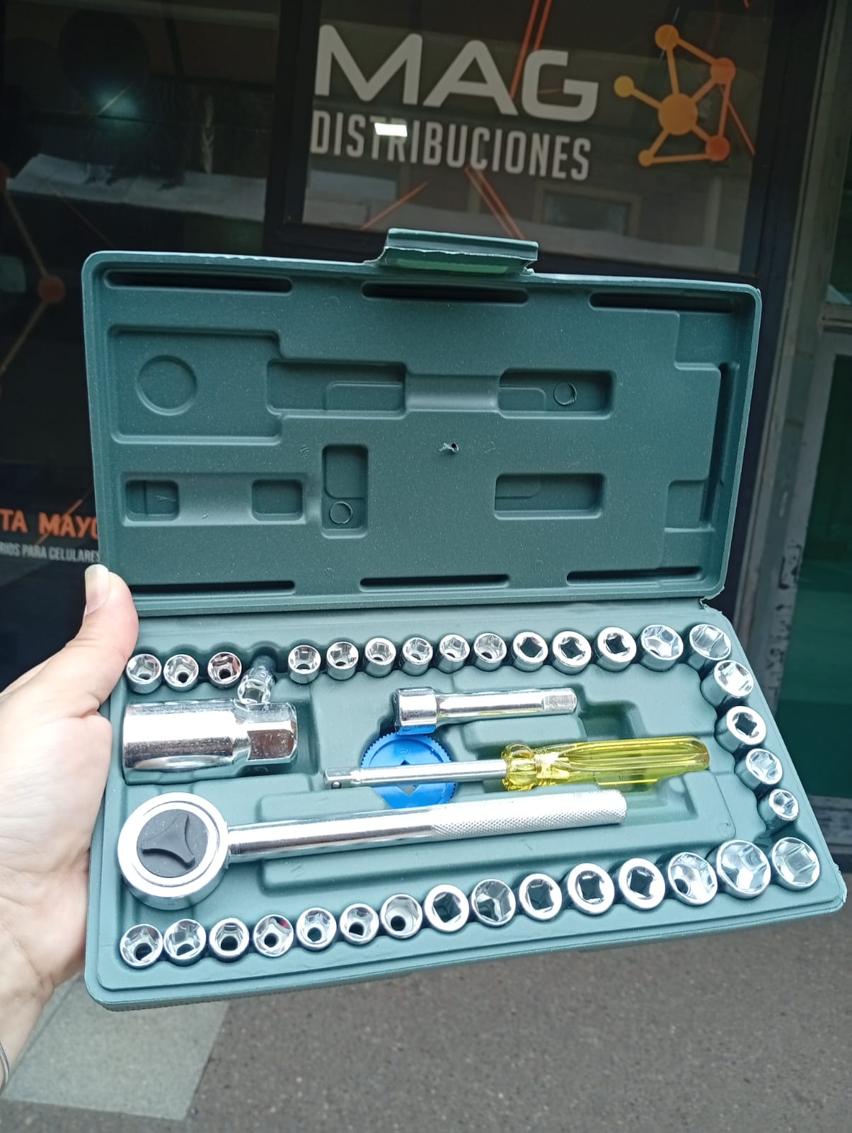 Set Caja juego de herramientas 40 piezas acero